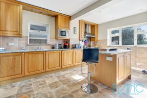 Photo 19- click for photo gallery